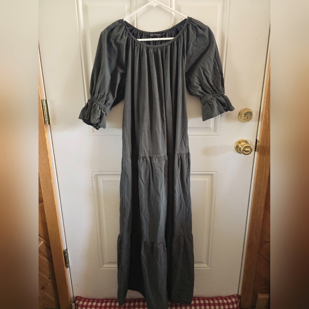 green/gray renaissance style dress, medium